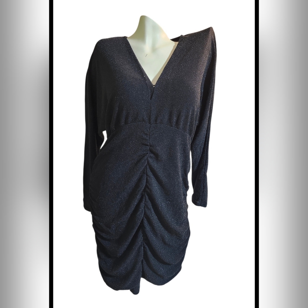 Reitmans 🇨🇦 Rock N Shine Elegant Silver/Black Shimmery Ruched Dress.